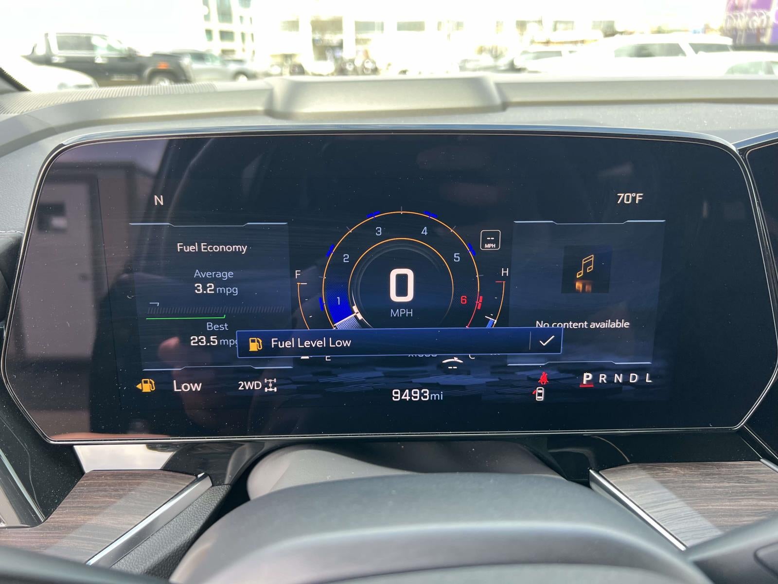 2025 Chevrolet Suburban LT