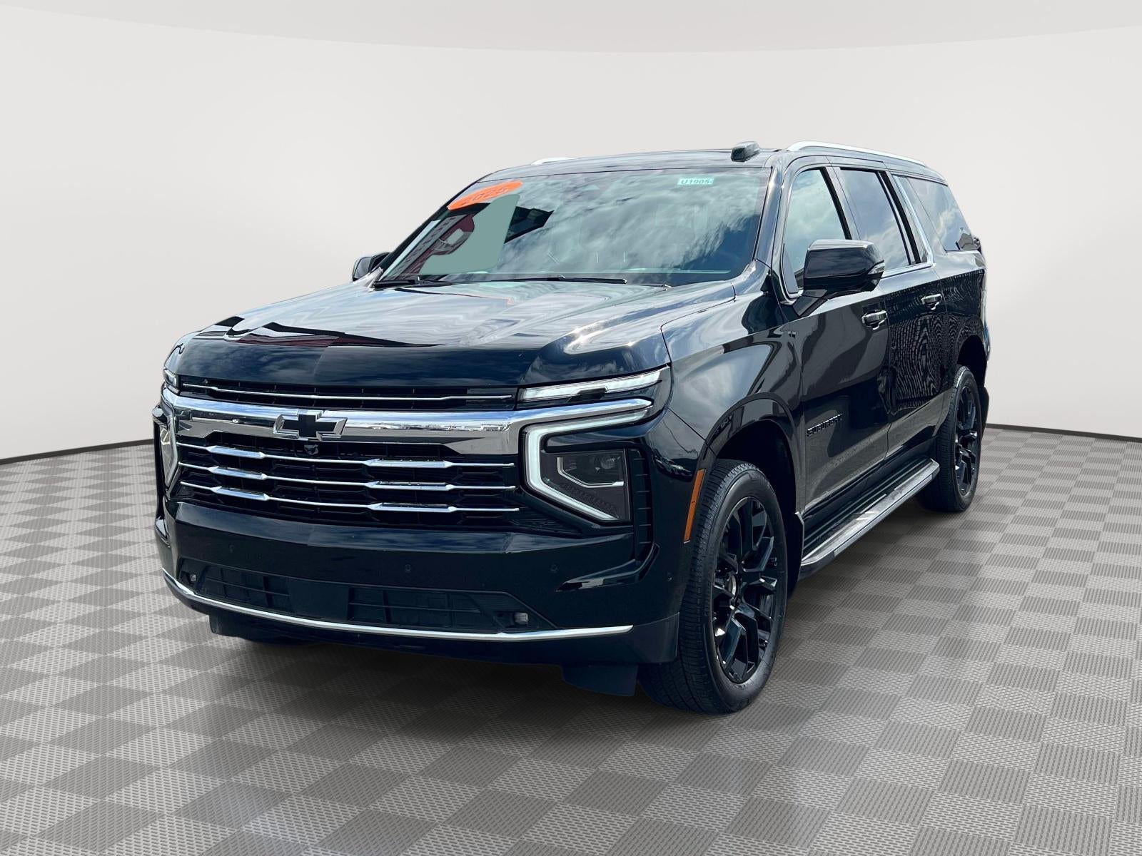 2025 Chevrolet Suburban LT