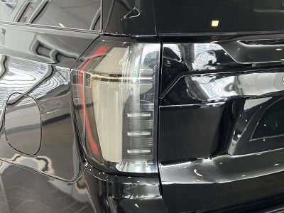 2025 Chevrolet Suburban LT