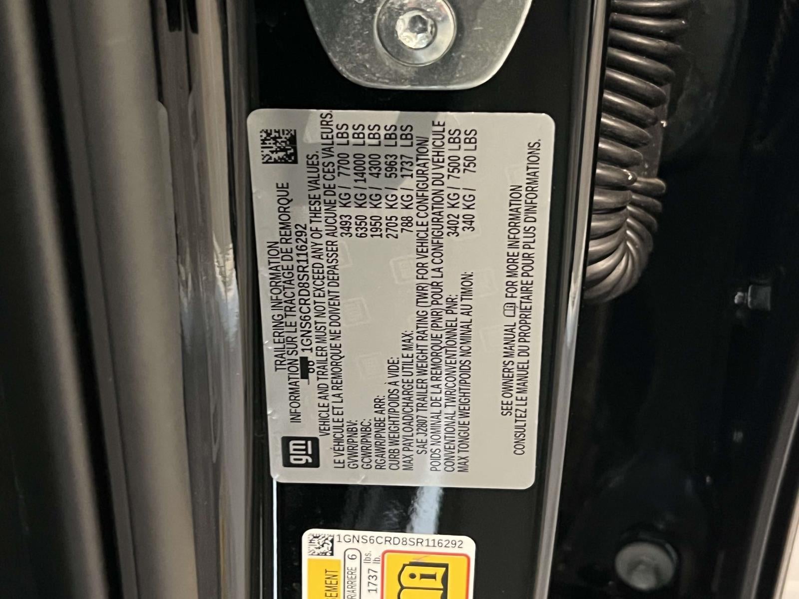 2025 Chevrolet Suburban LT