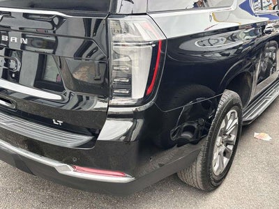 2025 Chevrolet Suburban 4WD LT