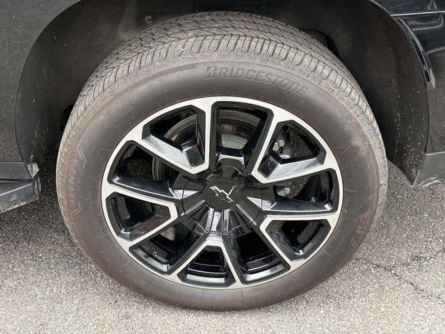 2026 Chevrolet Suburban RST, 4WD