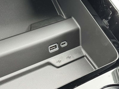 2026 Chevrolet Suburban RST, 4WD