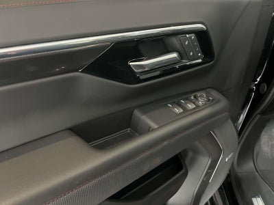 2025 Chevrolet Suburban RST