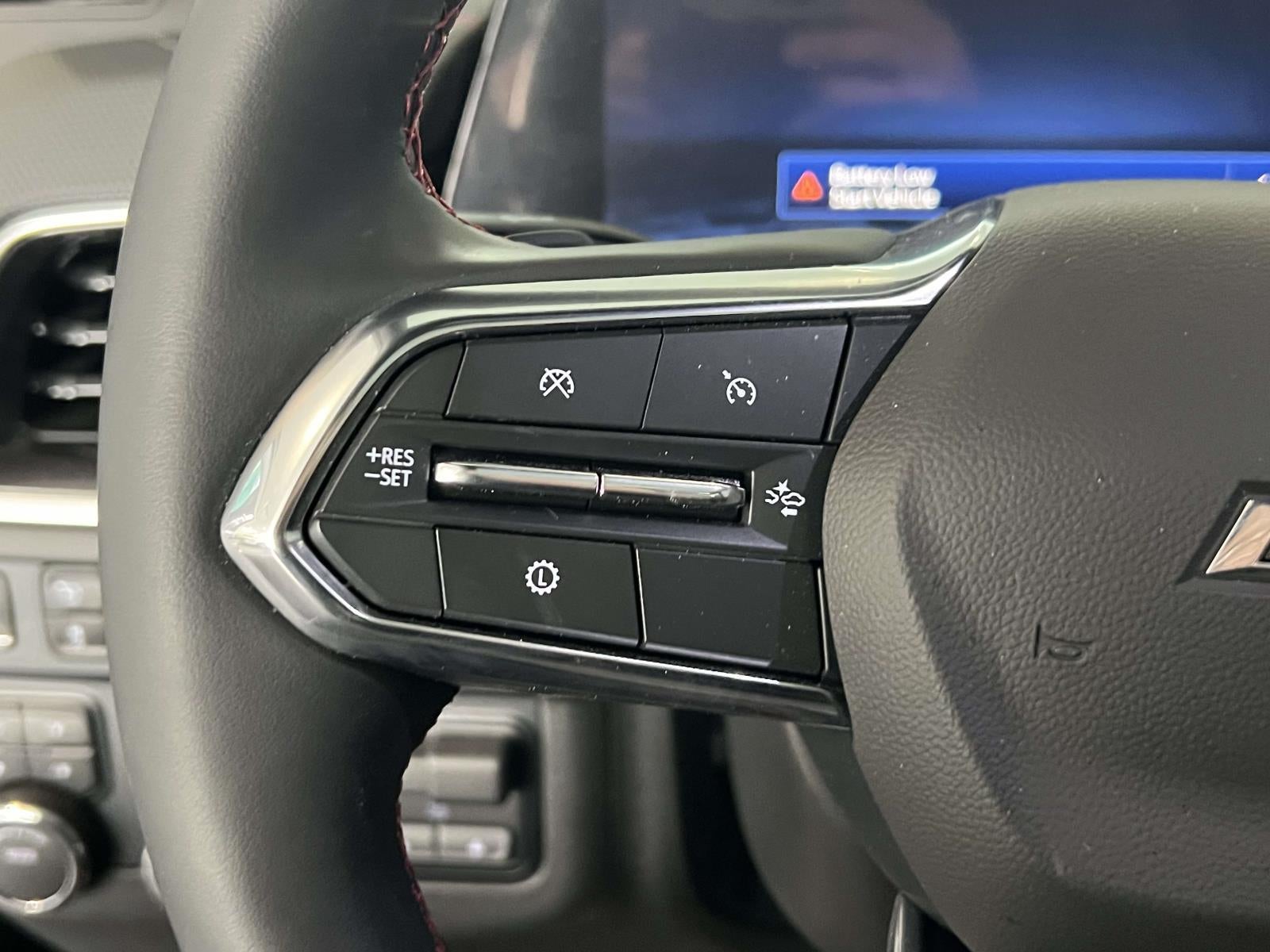 2025 Chevrolet Suburban RST