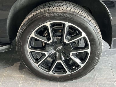 2025 Chevrolet Suburban RST