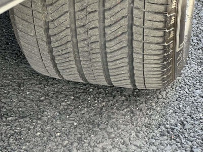 2025 Chevrolet Suburban 4WD RST