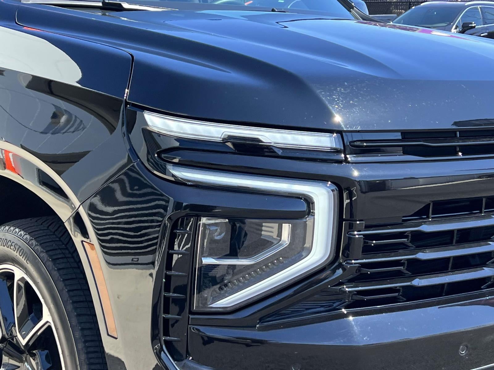 2025 Chevrolet Suburban 4WD RST