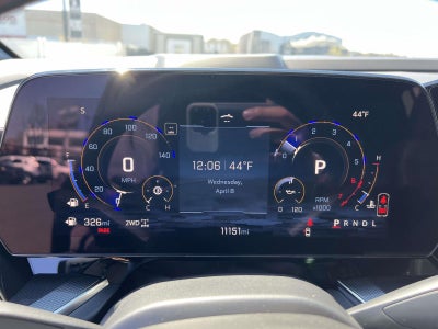 2025 Chevrolet Suburban 4WD RST