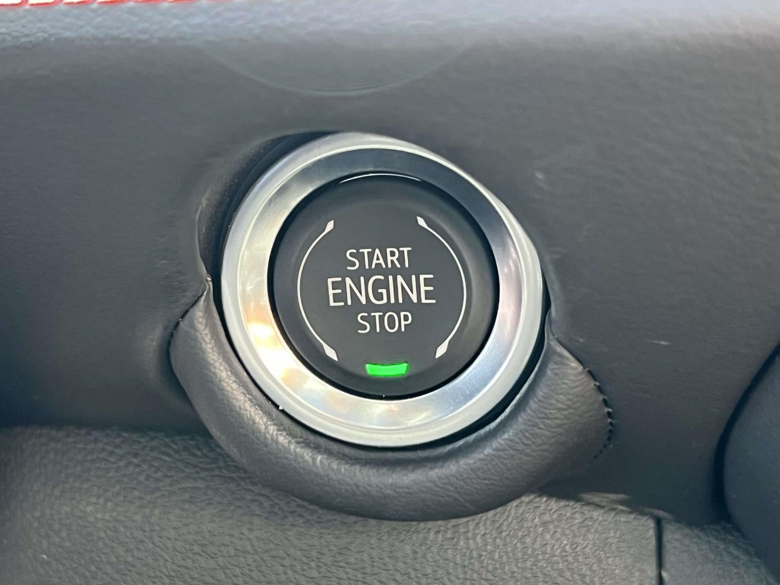 2025 Chevrolet Suburban 4WD RST