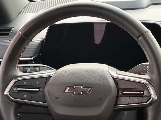 2025 Chevrolet Suburban 4WD RST