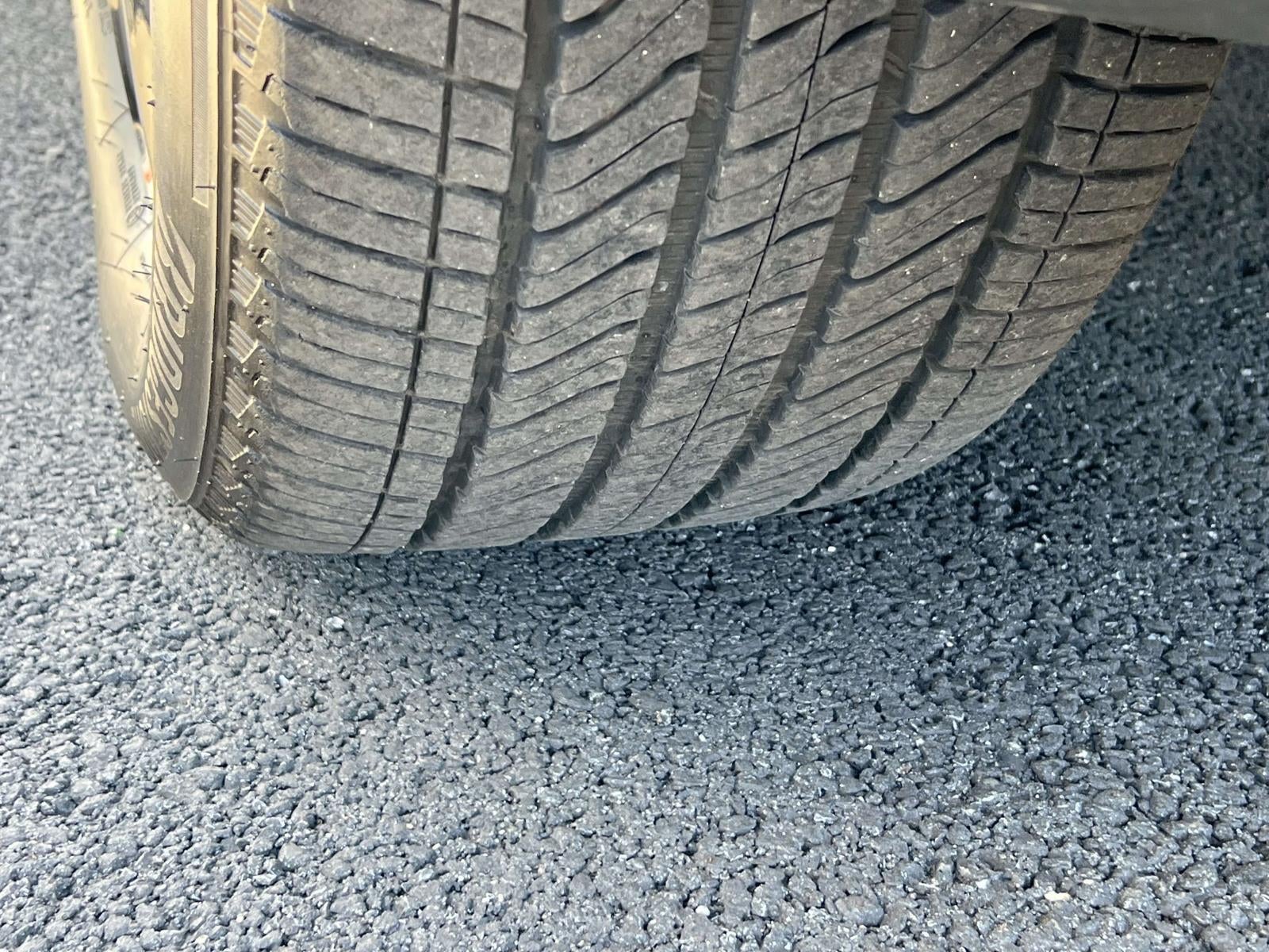 2025 Chevrolet Suburban 4WD RST