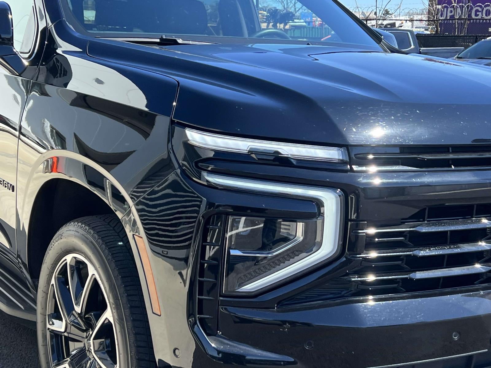 2025 Chevrolet Suburban 4WD RST