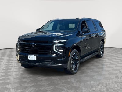 2025 Chevrolet Suburban 4WD RST