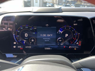 2025 Chevrolet Suburban 4WD RST