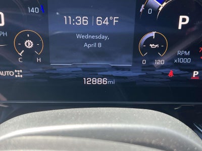 2025 Chevrolet Suburban 4WD RST