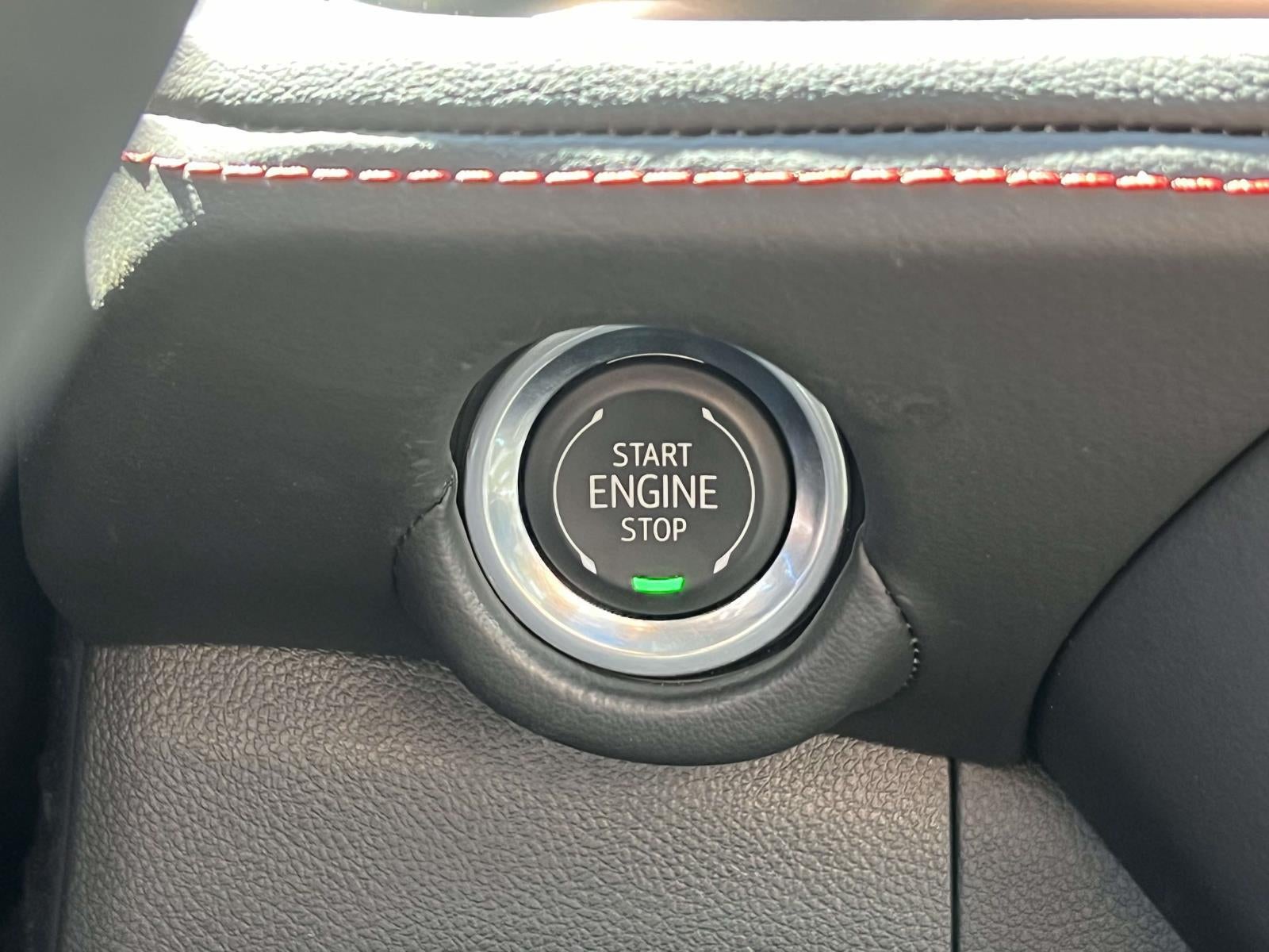 2025 Chevrolet Suburban 4WD RST