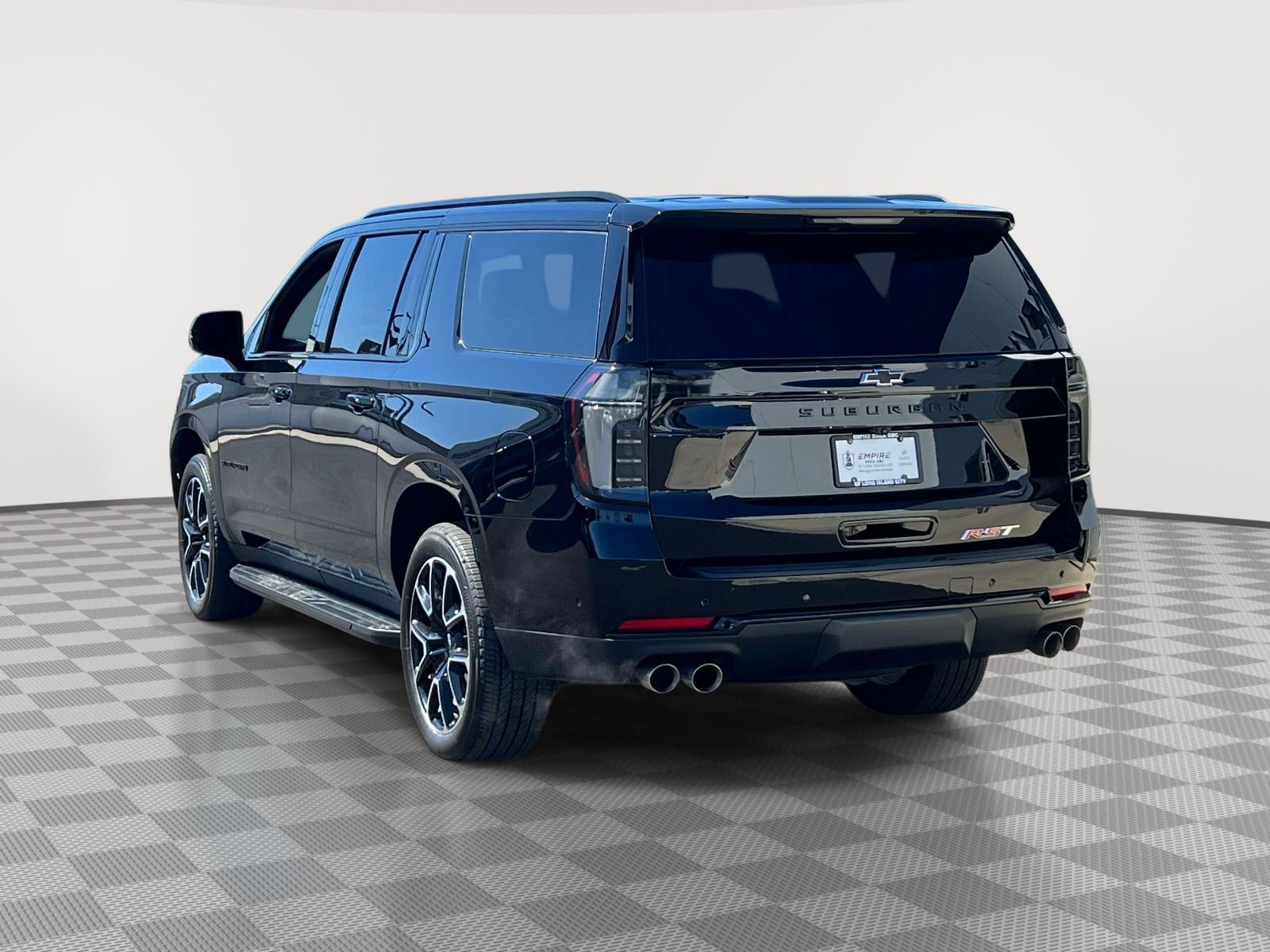 2025 Chevrolet Suburban 4WD RST