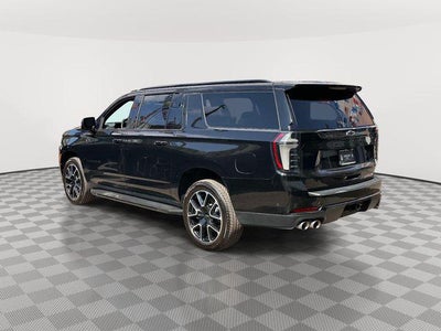 2025 Chevrolet Suburban 4WD RST