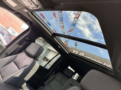 2025 Chevrolet Suburban 4WD RST