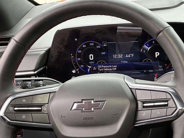 2025 Chevrolet Suburban 4WD RST