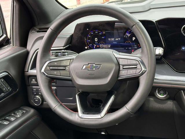 2025 Chevrolet Suburban 4WD RST