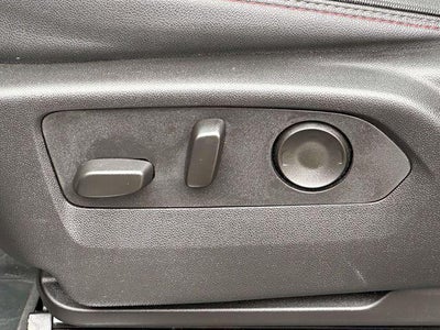 2025 Chevrolet Suburban 4WD RST