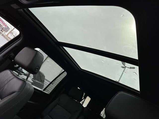 2025 Chevrolet Suburban 4WD RST