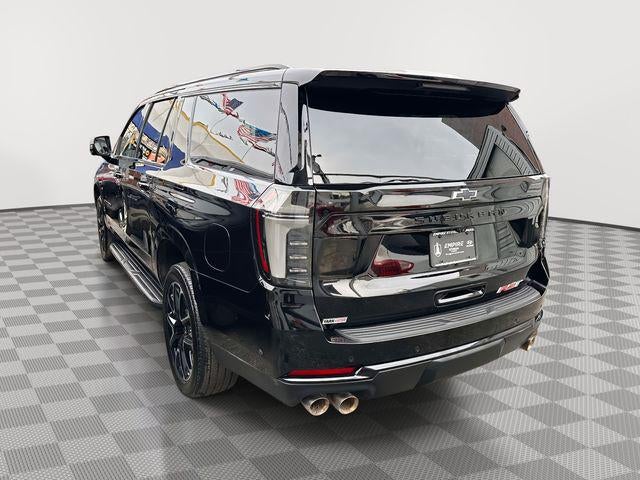 2025 Chevrolet Suburban 4WD RST