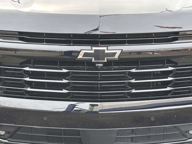 2025 Chevrolet Suburban 4WD RST