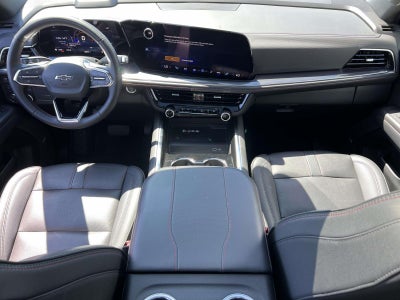 2025 Chevrolet Suburban 4WD RST