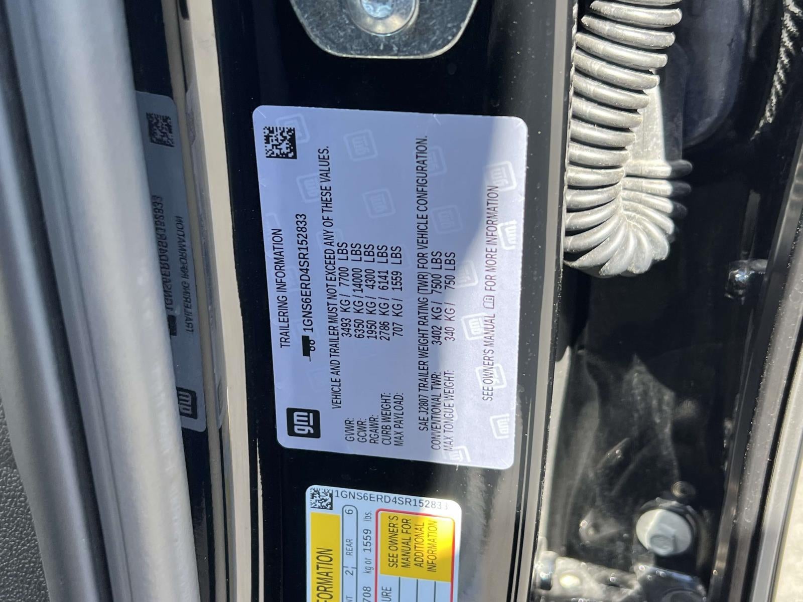 2025 Chevrolet Suburban 4WD RST