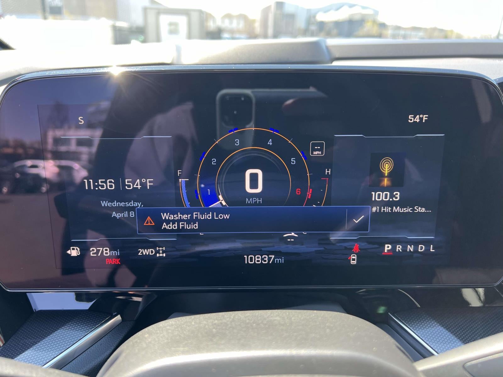 2025 Chevrolet Suburban 4WD RST