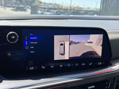 2025 Chevrolet Suburban 4WD RST