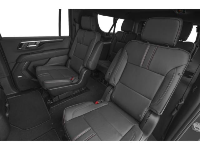 2025 Chevrolet Suburban 4WD RST