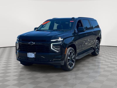 2025 Chevrolet Suburban 4WD RST