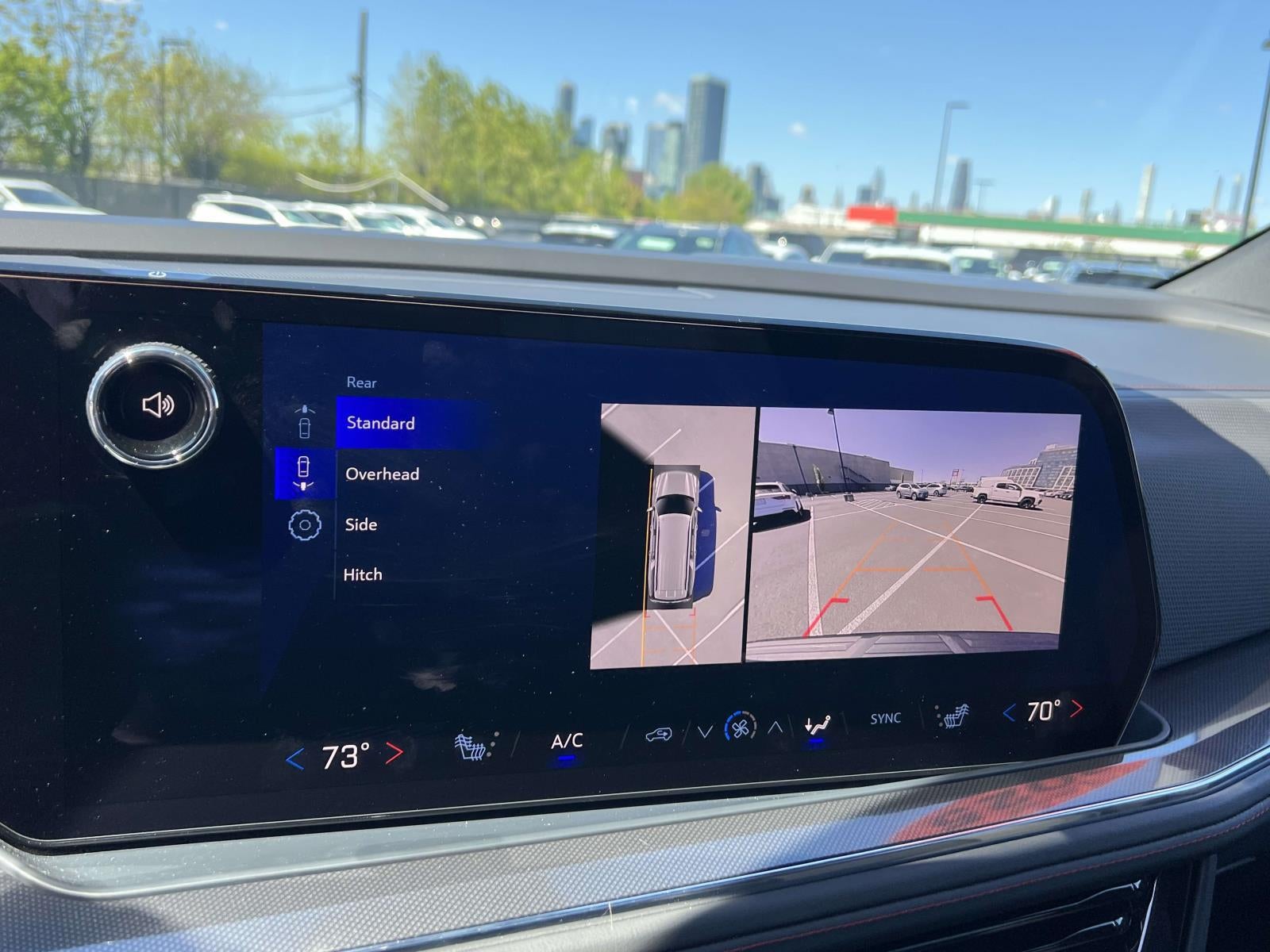 2025 Chevrolet Suburban 4WD RST