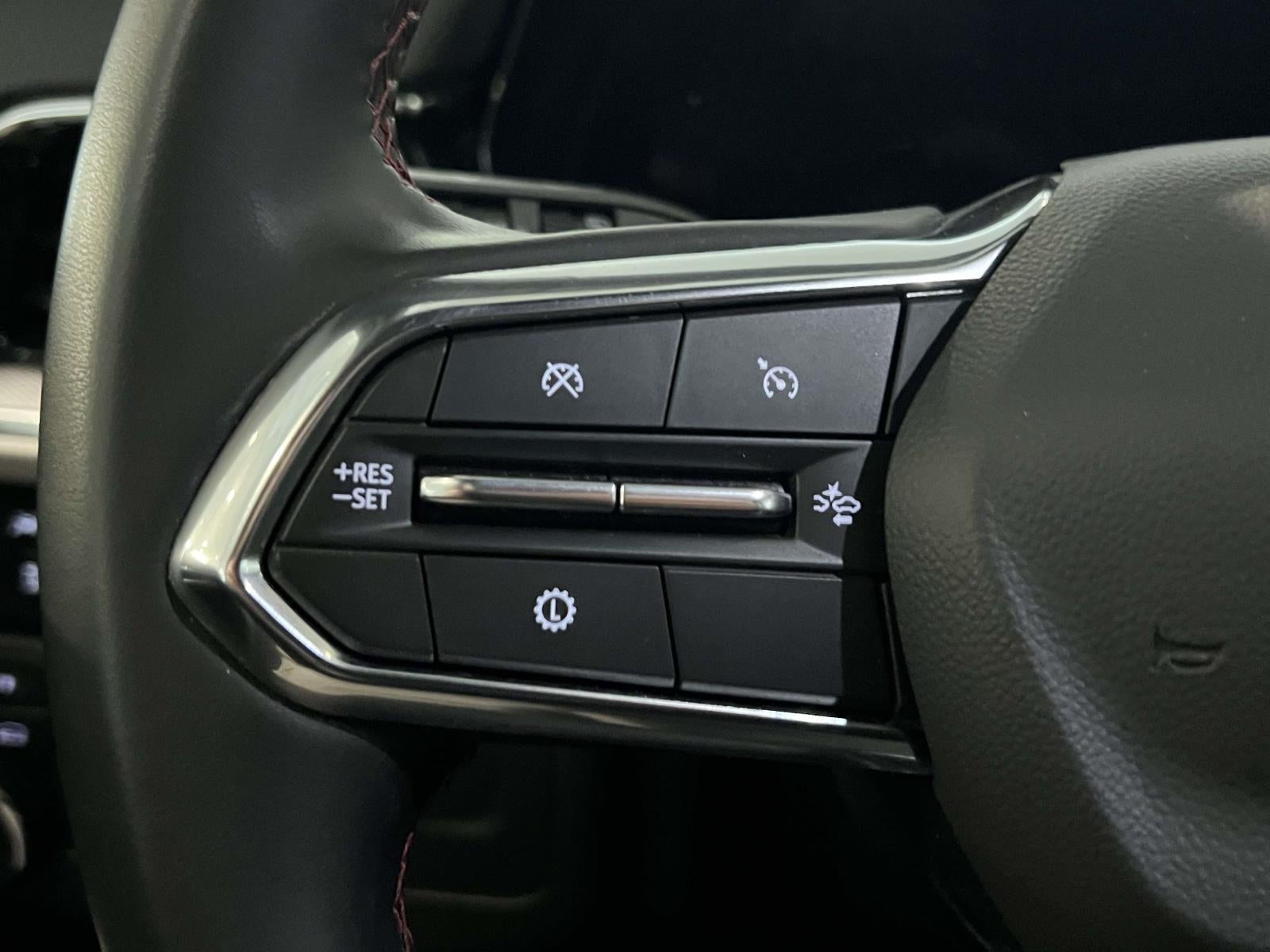 2025 Chevrolet Suburban 4WD RST