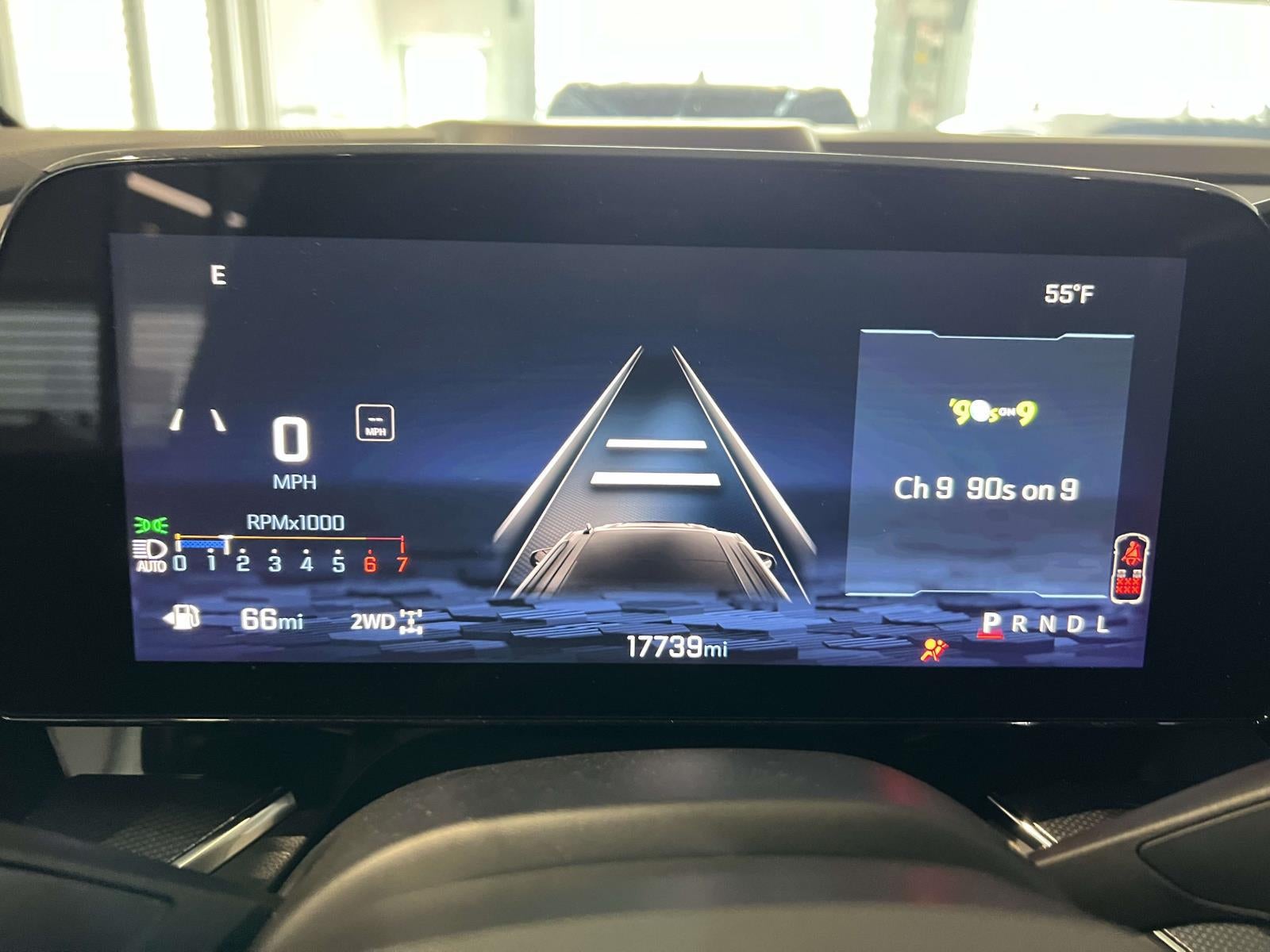 2025 Chevrolet Suburban 4WD RST