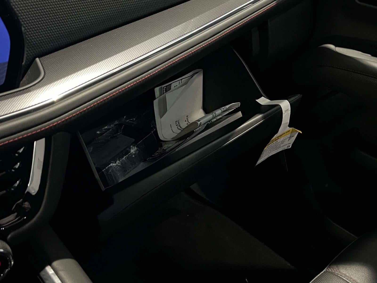 2025 Chevrolet Suburban 4WD RST