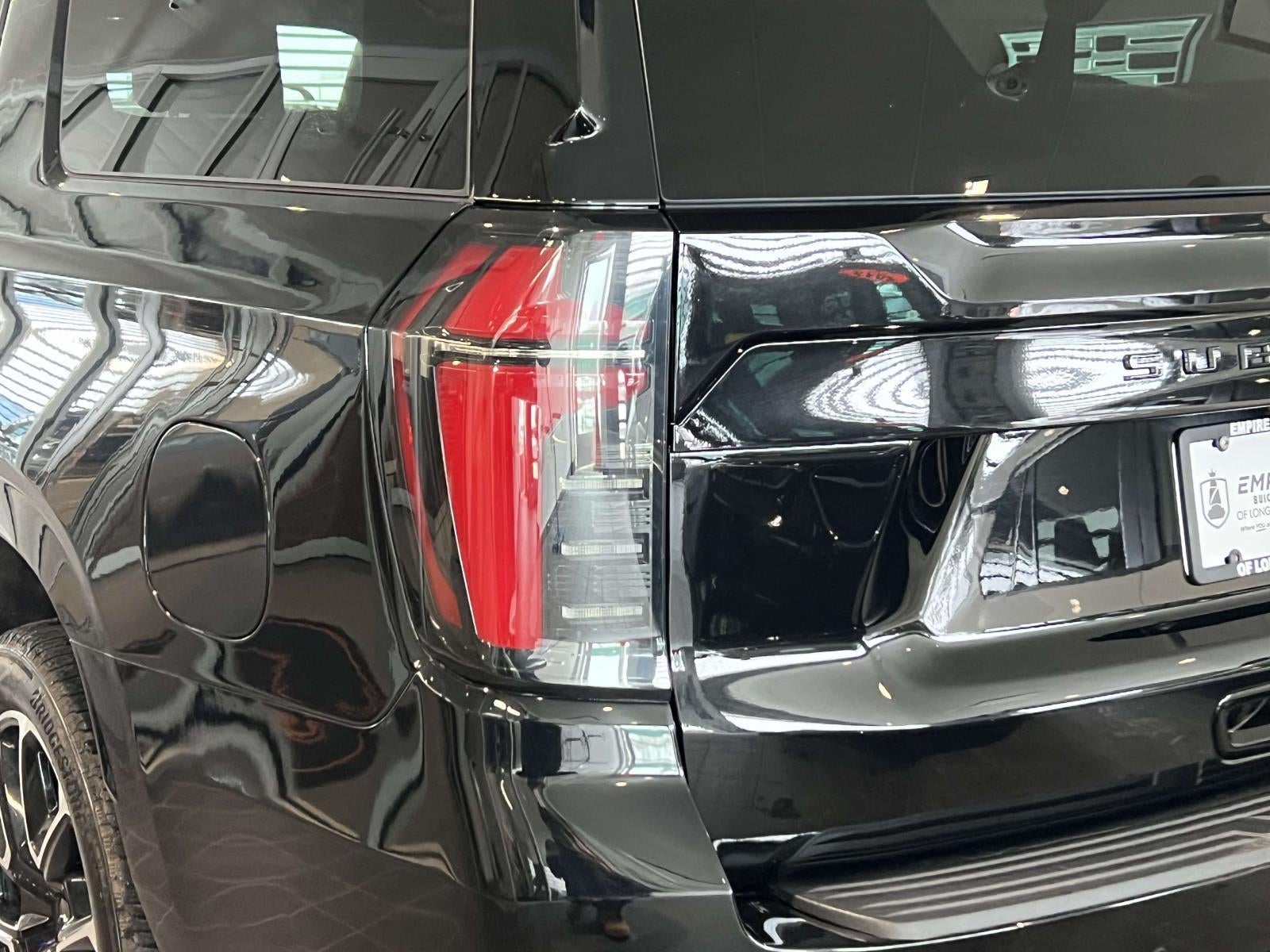 2025 Chevrolet Suburban 4WD RST