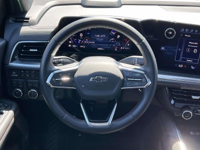 2025 Chevrolet Suburban 4WD RST