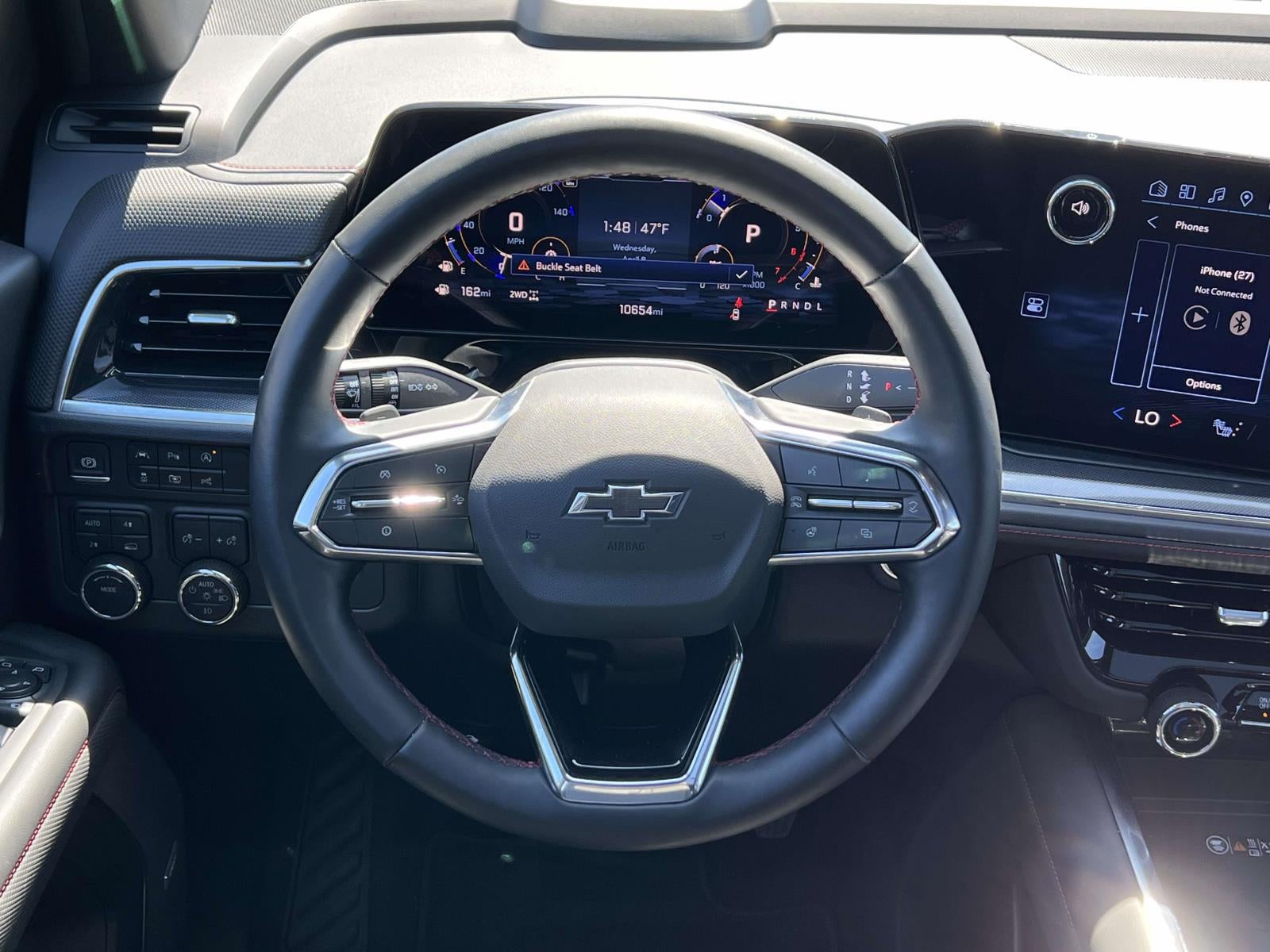 2025 Chevrolet Suburban 4WD RST