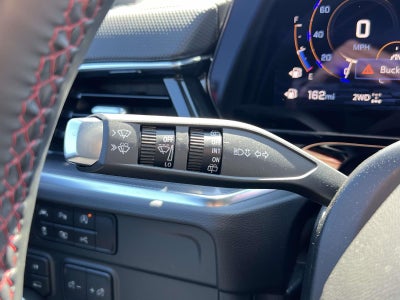 2025 Chevrolet Suburban 4WD RST