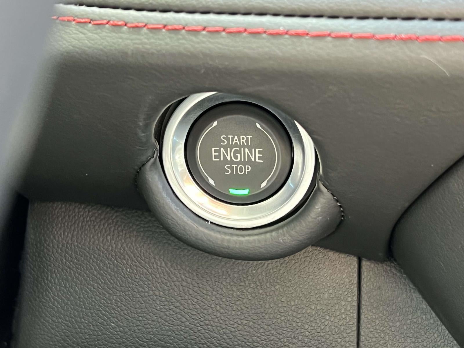 2025 Chevrolet Suburban 4WD RST