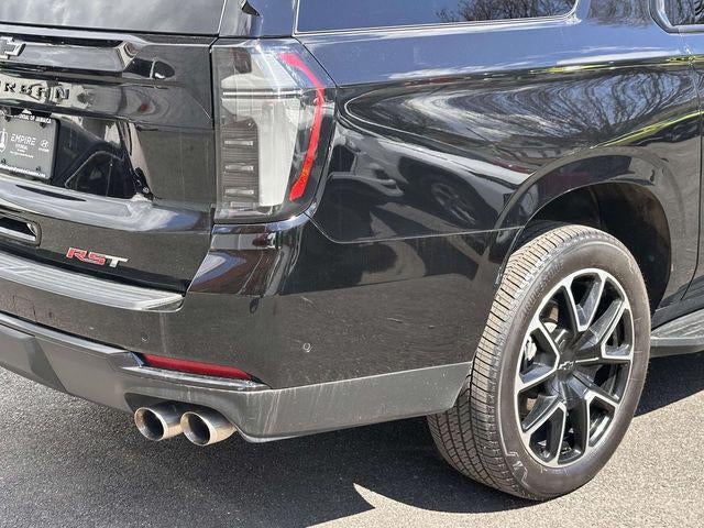 2025 Chevrolet Suburban RST