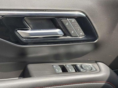 2025 Chevrolet Suburban RST