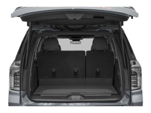 2025 Chevrolet Suburban 4WD RST