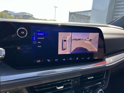 2025 Chevrolet Suburban 4WD RST