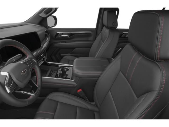 2025 Chevrolet Suburban 4WD RST